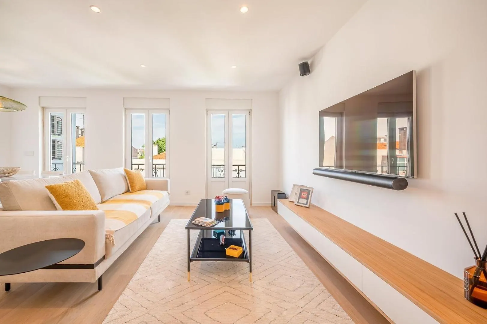 Guestready - Lush Atmosphere In Lisbon Apartment 0*,  Portugal